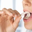¿Los chicles pueden reemplazar el uso de pasta dental y un buen cepillado?